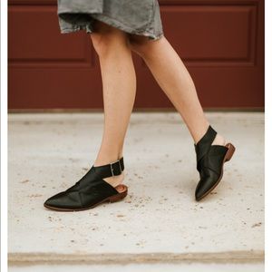 Free People Bryce Flat. Size 40, 9-9.5